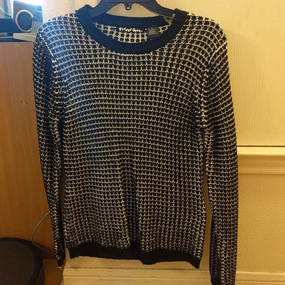 Long Sleeve Sweater